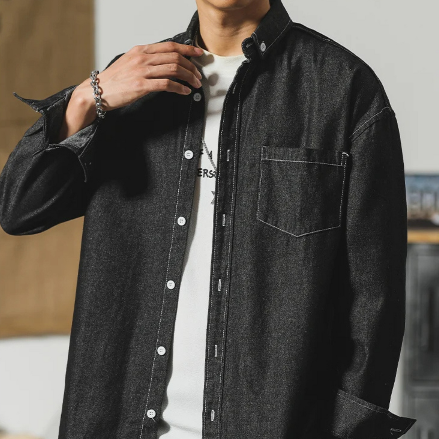 Chemise boutonnée en jean pour le travail