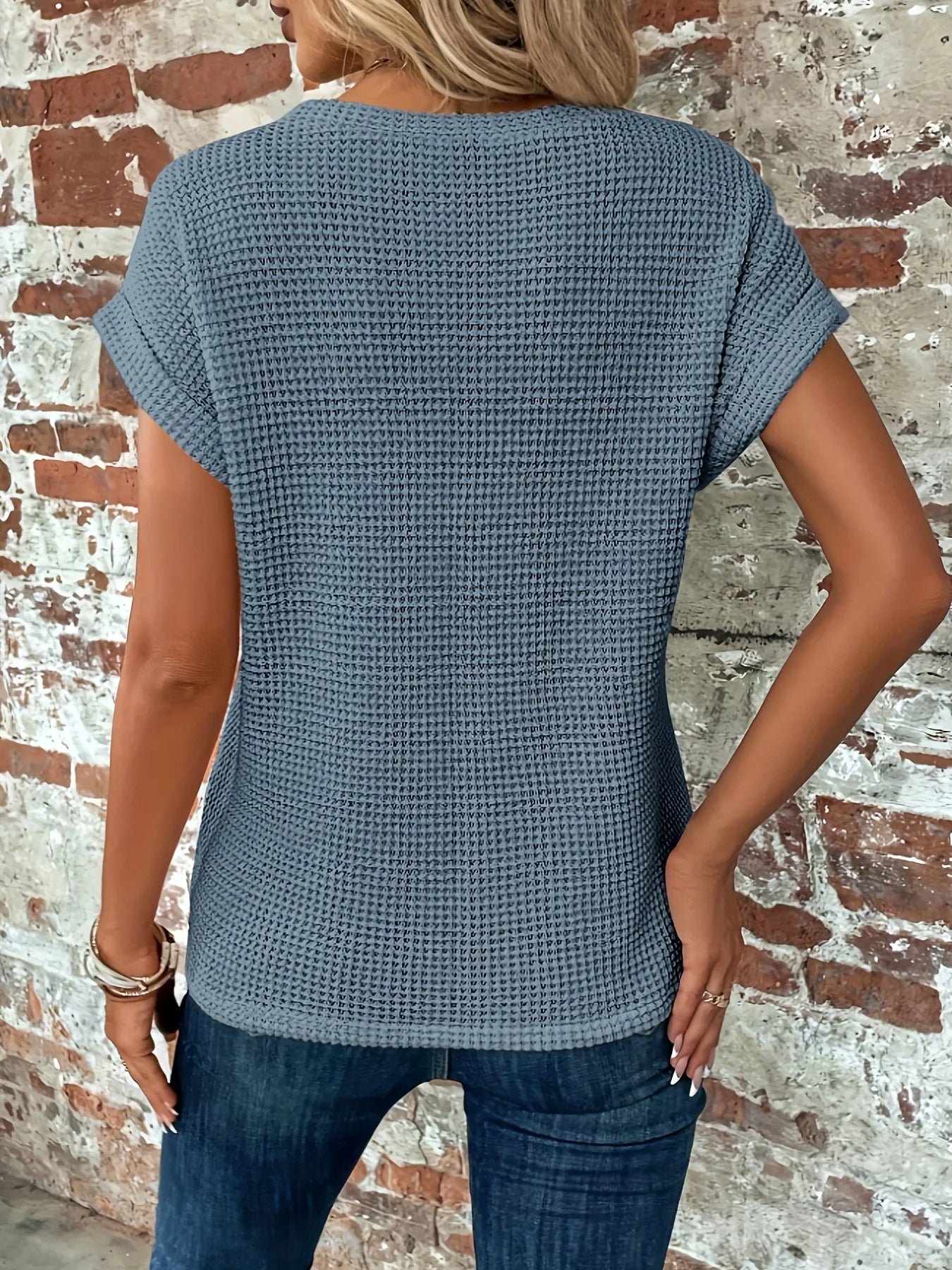 T-shirt torsadé en tricot gaufré Monroe