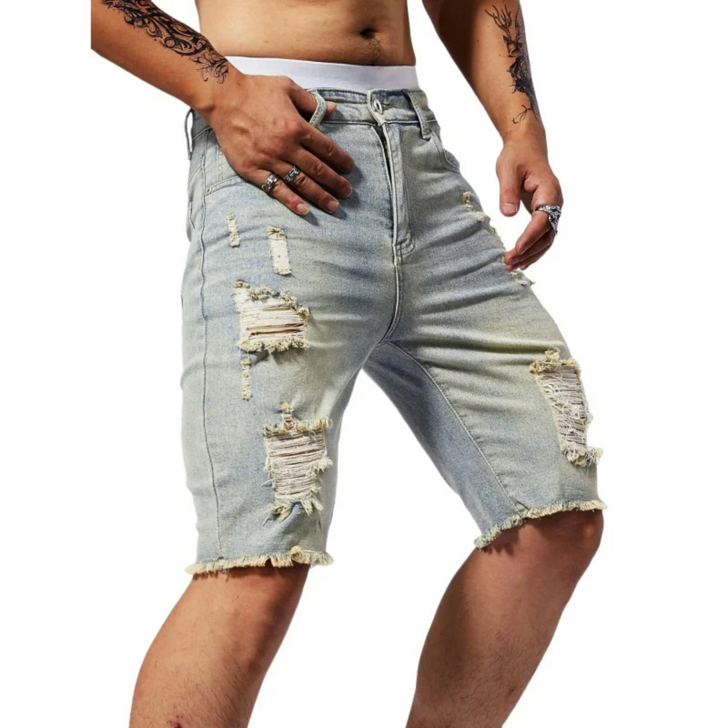 Riot – Distressed-Jeansshorts