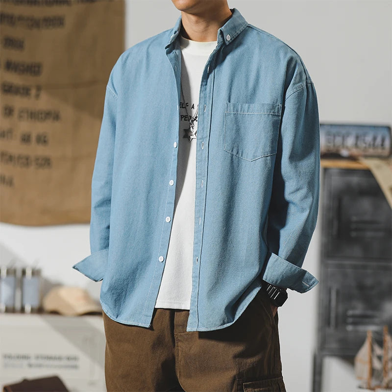 Chemise boutonnée en jean pour le travail