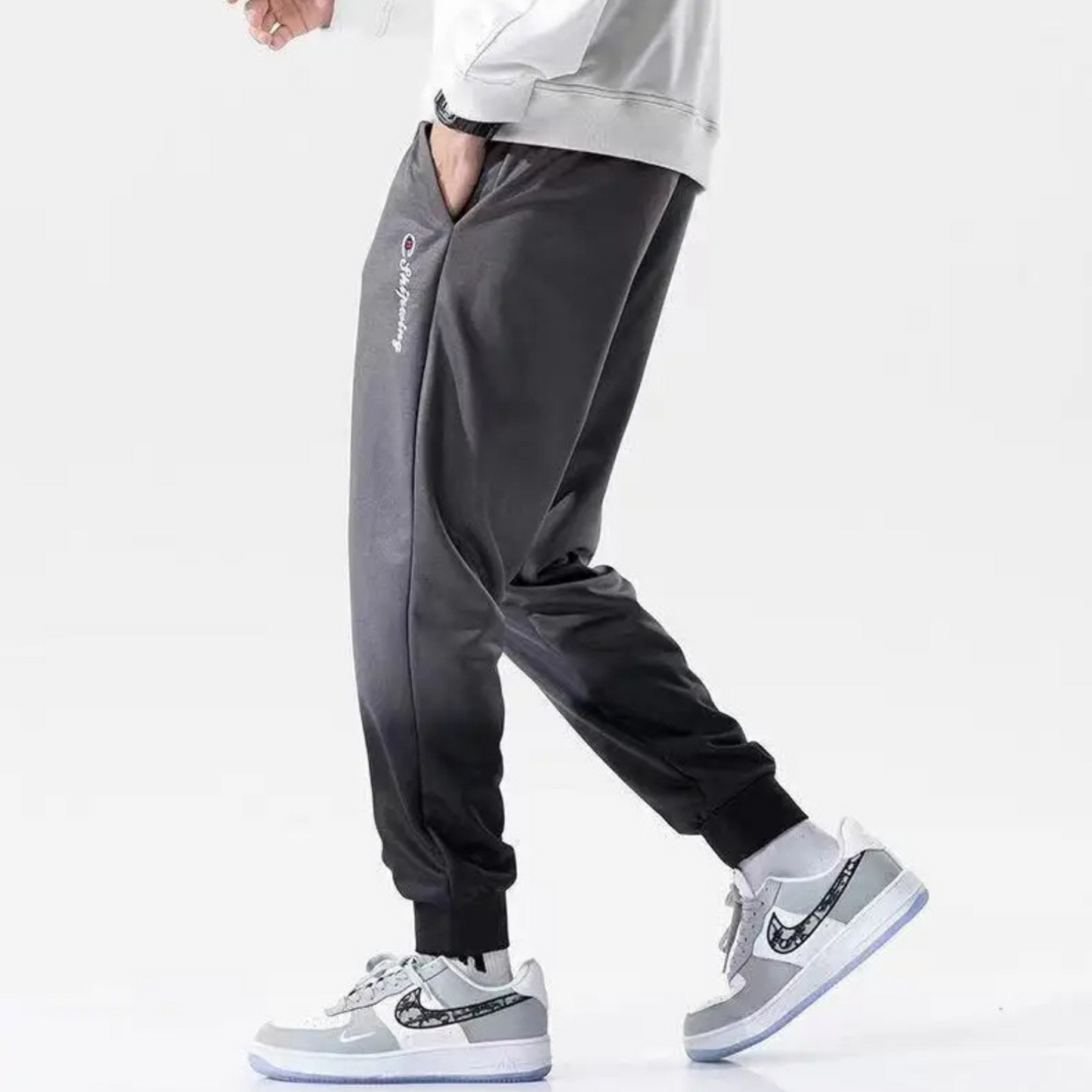Skyline Gradient Jogger