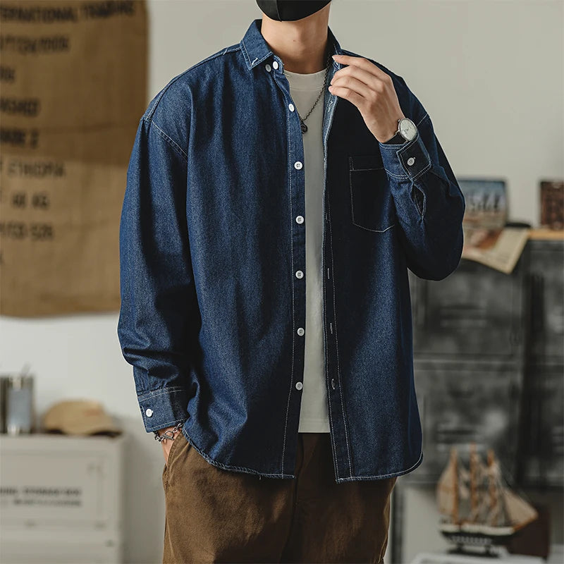 Chemise boutonnée en jean pour le travail
