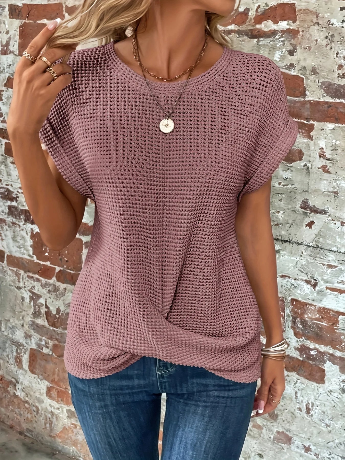 T-shirt torsadé en tricot gaufré Monroe