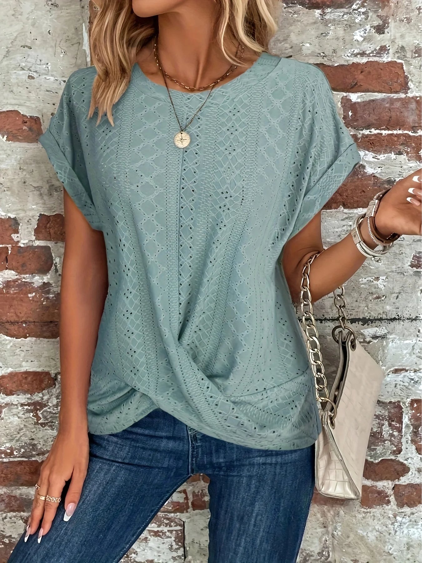 T-shirt torsadé en tricot gaufré Monroe