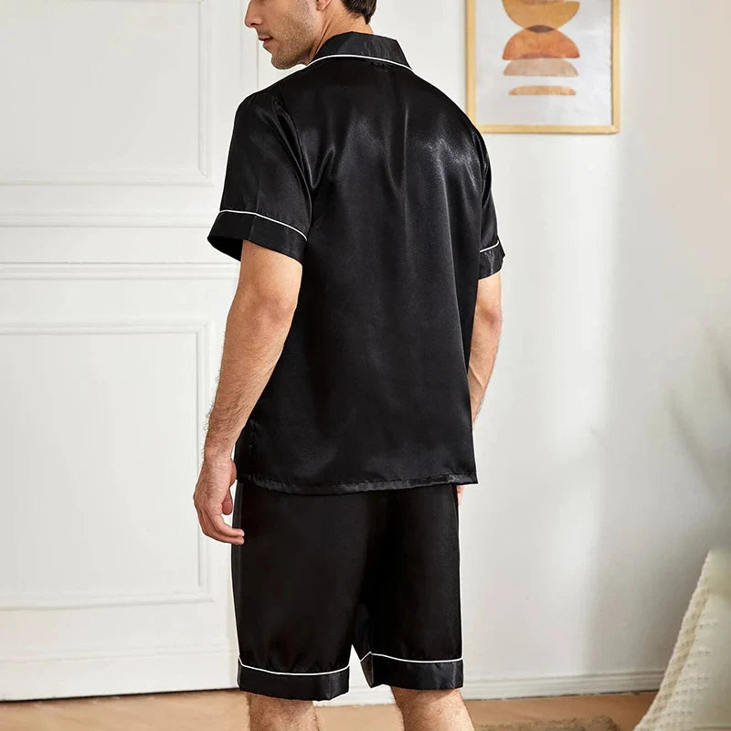 Ensemble de nuit en satin minuit