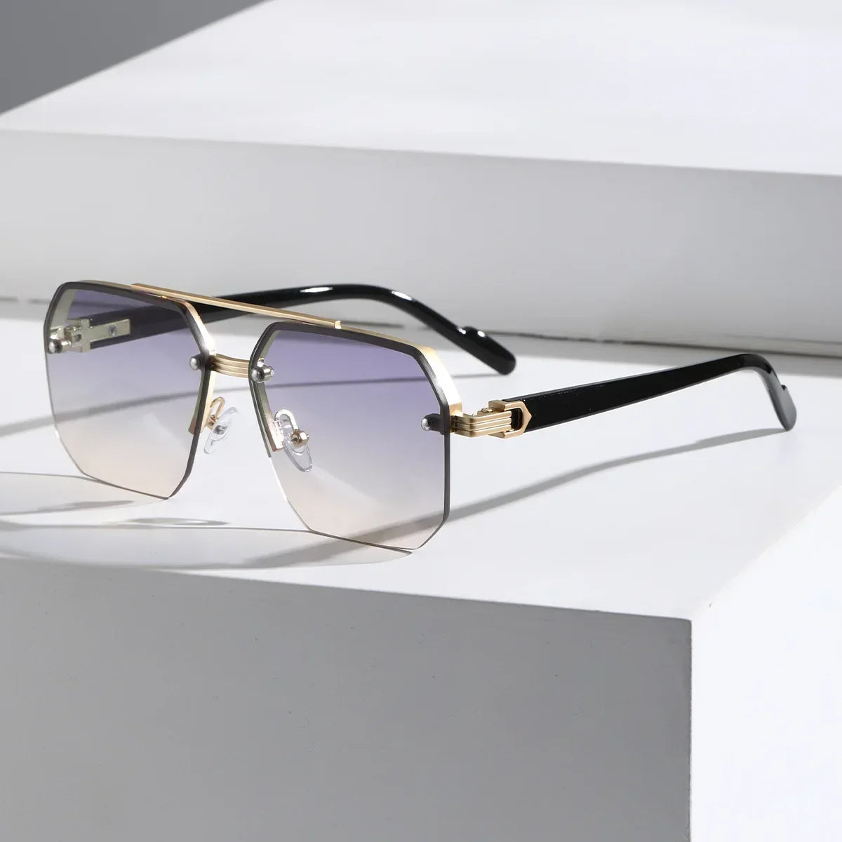 Lunettes de soleil géométriques Aether