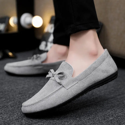Wildleder-Loafer mit Schleife