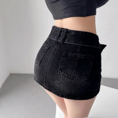 Mini-jupe en jean ceinturée Vixen