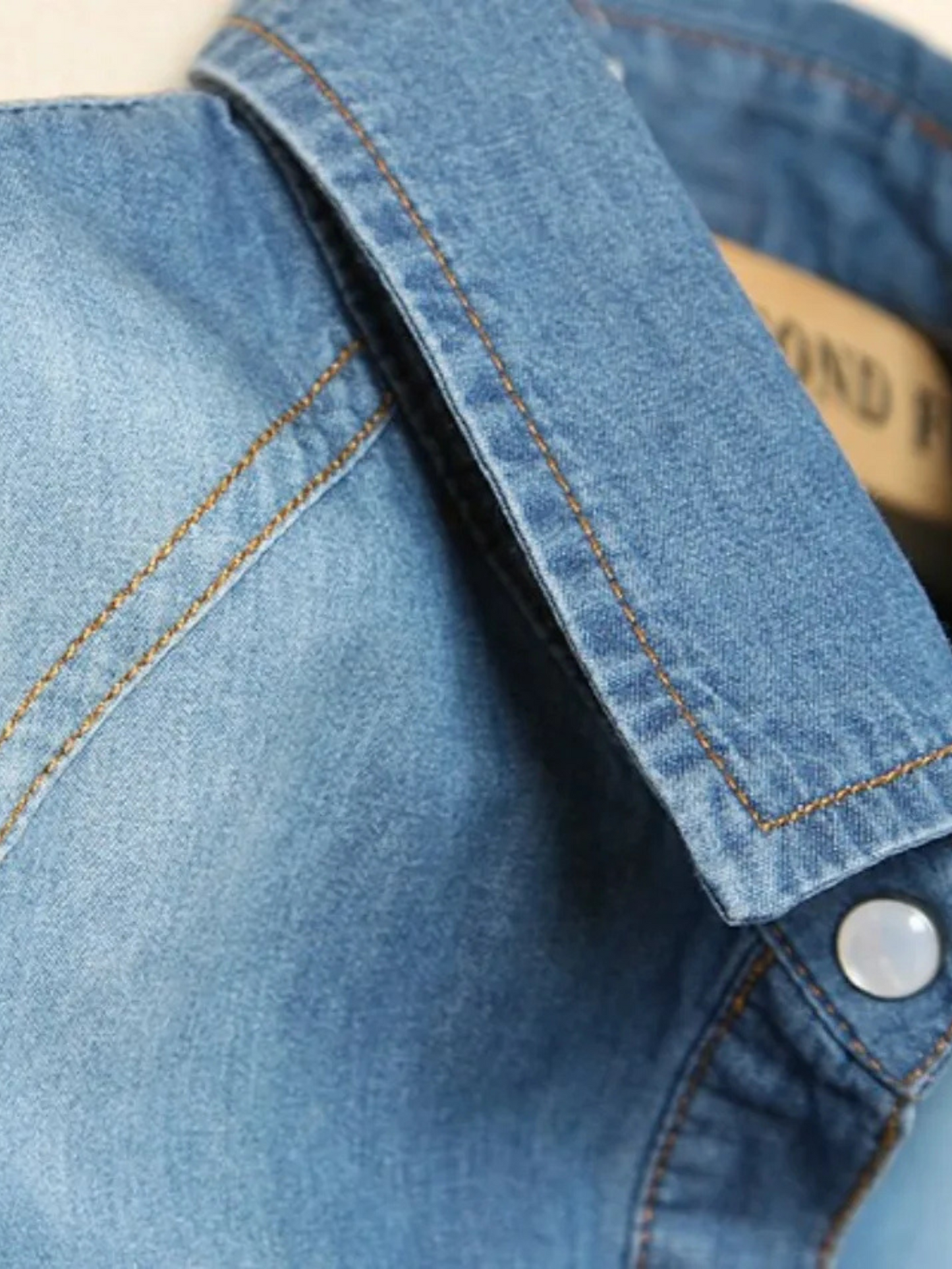 Chemise en jean à nœud Runway