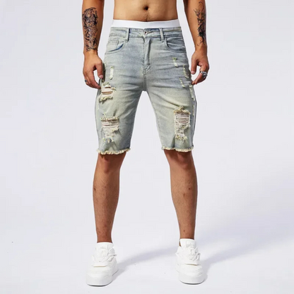 Riot – Distressed-Jeansshorts