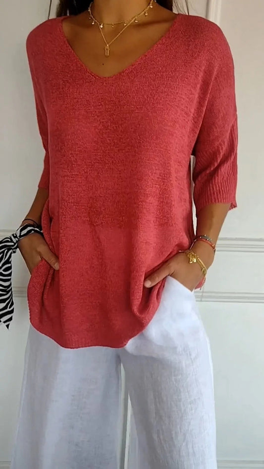 ALYSSA – RELAXED V-NECK TEE