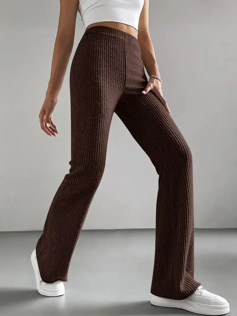 Pantalon évasé côtelé Holloway
