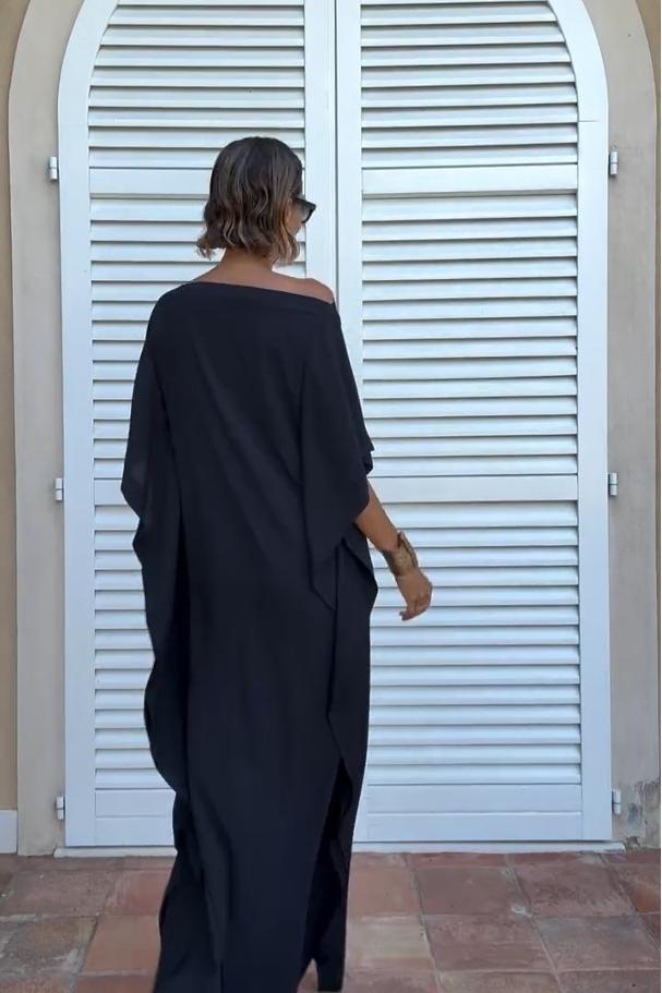 FLOWING ASYMMETRIC CAFTAN WITH BELT