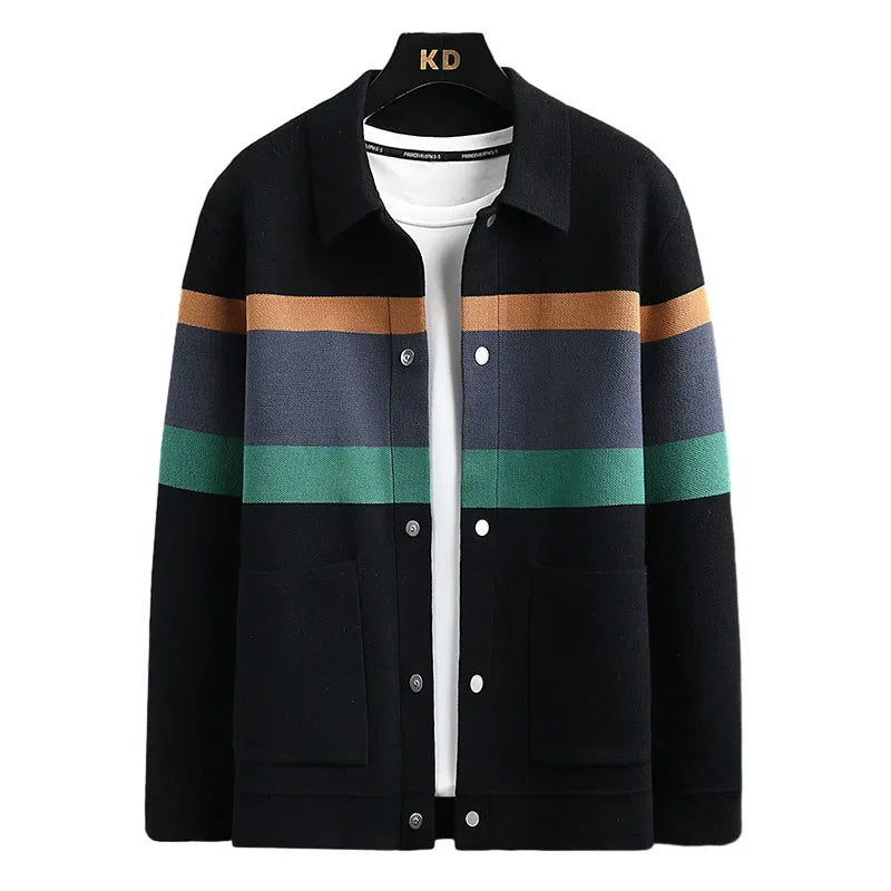 Veste en tricot rayée style universitaire