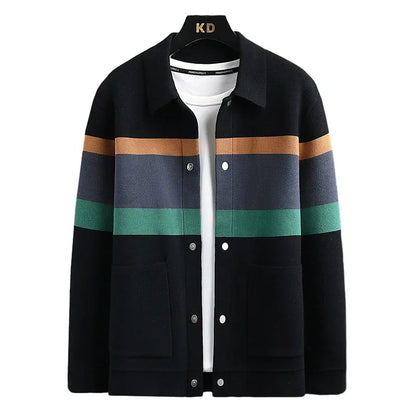Veste en tricot rayée style universitaire