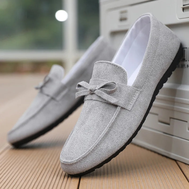 Wildleder-Loafer mit Schleife