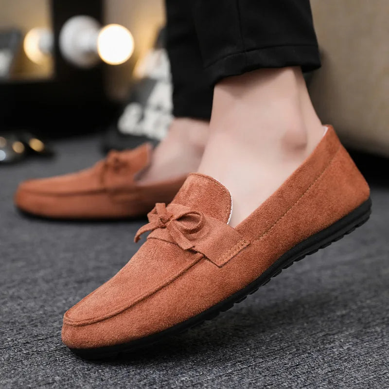 Wildleder-Loafer mit Schleife