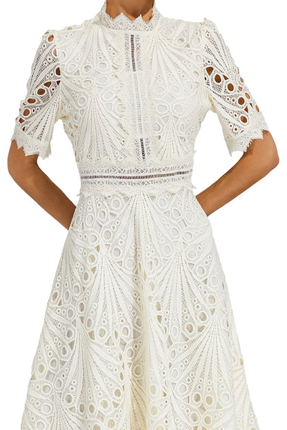 Lisandia Midikleid mit Cut-Outs