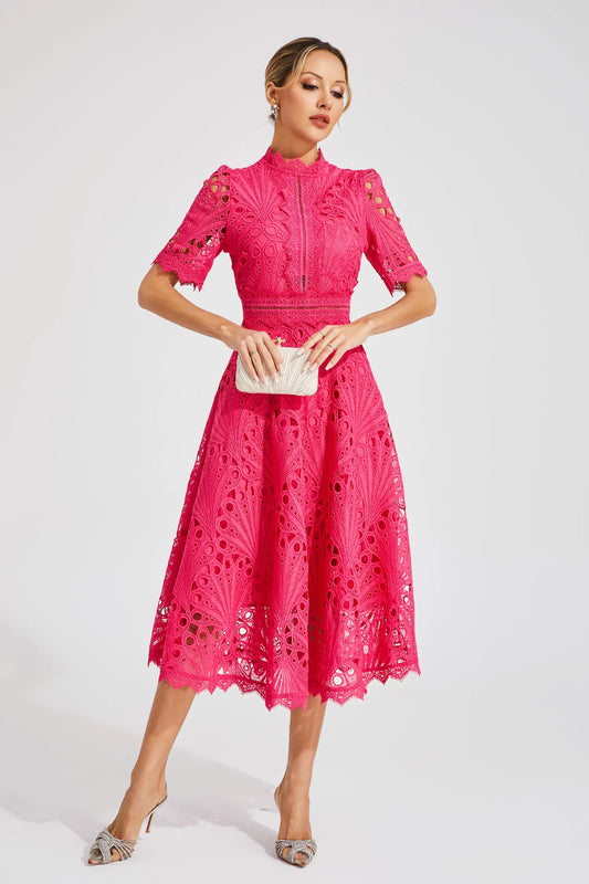 Lisandia Midikleid mit Cut-Outs