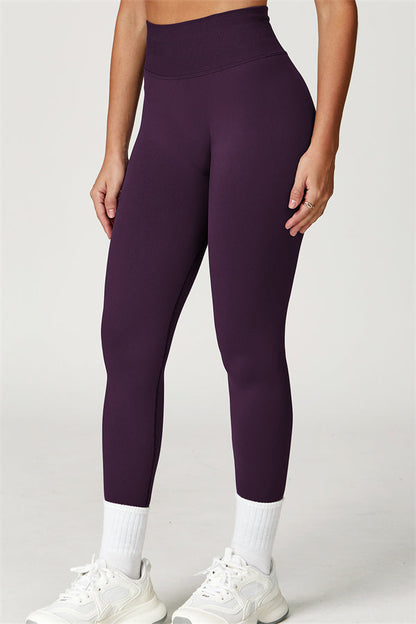 THE ALLURE LEGGINGS